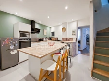 Appartement à vendre 5 pièces VILLENEUVE LES AVIGNON (30)