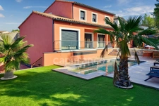 Dpt Bouches du Rhône (13), à vendre BOULBON maison P6   