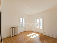 Appartement avec jardin et parking