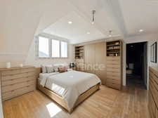 Maison de ville à vendre avec jardin et parking