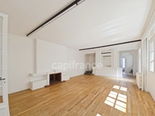Appartement avec terrasse et parking sécurisé