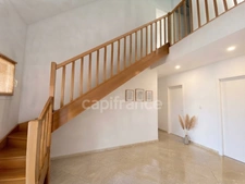 Maison 5 pieces 140m2 – Secteur recherché - proche Chalon sur Saône 