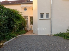 Appartement avec terrasse et parking sécurisé