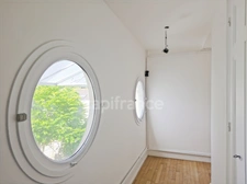 Maison de ville à vendre avec jardin et parking