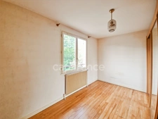 Maison à vendre 5 pièces  3 chambres avec terrain de 840 m2
