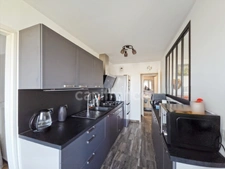 Appartement rénové à vendre 3 chambres