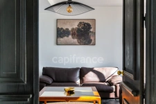 Property for sale comprising a main house and a second house with swimming pool and garden