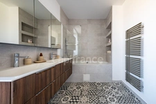 Property for sale comprising a main house and a second house with swimming pool and garden