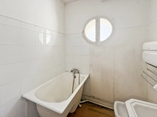 Maison à vendre 6 pièces GONDRIN (32)