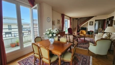 Appartement T5 duplex à vendre - VIAGER OCCUPÉ - RUEIL MALMAISON (92)