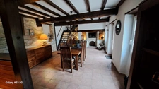 Life annuity house for sale, temporarily occupied, 6 rooms, BARINQUE (64)