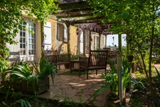 Charming "longère" property