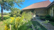 Charming "longère" property