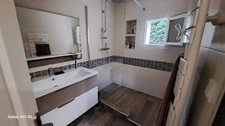Life annuity house for sale, temporarily occupied, 6 rooms, BARINQUE (64)