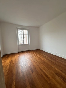 DIJON VICTOR HUGO/MONTCHAPET APPARTEMENT SUPERBEMENT RÉNOVÉ DE 88,45 m2