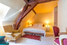 MAISON DE CARACTERE DANS LE CENTRE HISTORIQUE DE BEAUNE