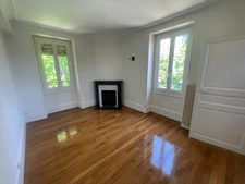 DIJON ARQUEBUSE TRES BEAU T4 DE 81 M2 AU DERNIER ETAGE
