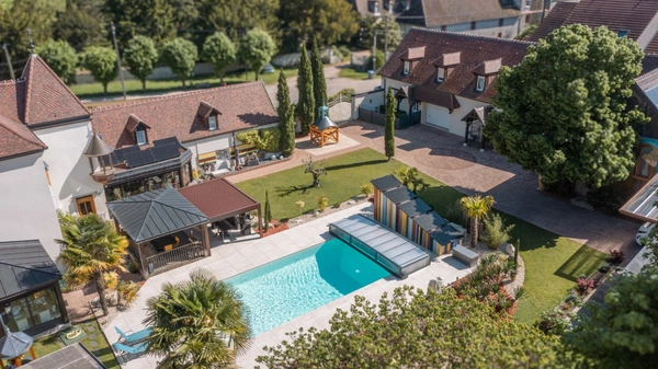 PROPRIETE ARC SUR TILLE DE 594 M2 SUR TERRAIN DE 2411 M2