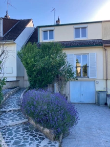 QUETIGNY AU CALME CHARMANTE MAISON DE TYPE 4