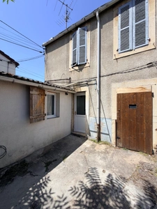 DIJON PROCHE FACS T2 DE 31 M2