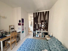 DIJON CENTRE  PLACE SAINT MICHEL STUDIO DE 21.65 M2  DANS UN SUPERBE HOTEL PARTICULIER 