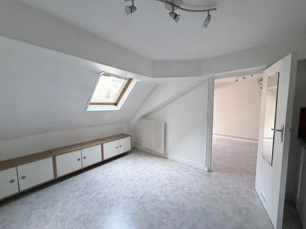 DIJON CENTRE APPARTEMENT DE TYPE T1 BIS DE 21.27 M2