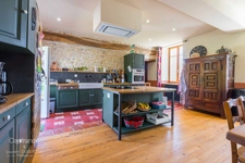 RENEVE SUPERBE CORPS DE FERME RENOVE SUR PARCELLE DE 3691 M2