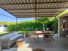 Maison moderne T4 de 87 m2 avec terrasse et jardin à Santa Lucia di Moriani