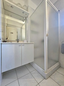 Bel appartement lumineux T5 de 134 m2, 4 chambres, 2 salles d'eau au centre de BASTIA (20200)