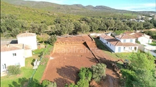 A vendre Terrain plat c0nstructible de 2362 m2 à PIETRACORBARA (Cap Corse) très proche de mer