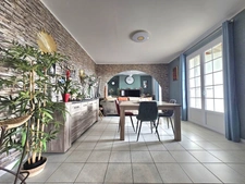 A vendre maison de 300 m2 divisées en 4 habitations, terrain 1395 m2, garage et terrain cOnstructible à MONTE (Haute Corse)