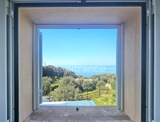 Maison familiale de 226 m2 divisée en 4 habitations indépendantes, vue mer, terrain 2000 m2, garage et terrasses à MORSIGLIA (HAUTE CORSE)