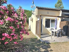 A vendre maison de vacances traversante de 31m2, dans une résidence en bord de mer avec piscines, activités et restaurant à Castellare di Casinca (HAUTE CORSE)