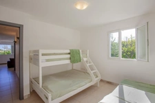 Maison de plain-pied de 144 m2 au total, 2 maisons indépendantes, jardins, terrasses, parking, sans vis-à-vis et proche des commerces à FOLELLI, Haute Corse (20)