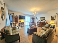 Appartement T3 de 73m2, rénové et fonctionnel, vue mer à Pietranera, SAN MARTINO DI LOTA (20200)