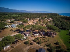 Maison mitoyenne de 31 m2 dans une résidence de vacances en bord de mer, piscine à Castellare di Casinca (HAUTE CORSE)