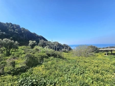 Maison familiale de 226 m2 divisée en 4 habitations indépendantes, vue mer, terrain 2000 m2, garage et terrasses à MORSIGLIA (HAUTE CORSE)