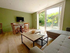 Maison de 156 m2 dont un T3 + piscine + garage avec vue montagne à SAN LORENZO