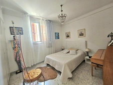 Bel appartement lumineux T5 de 134 m2, 4 chambres, 2 salles d'eau au centre de BASTIA (20200)