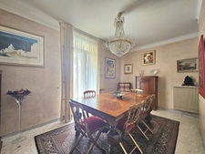 Bel appartement lumineux T5 de 134 m2, 4 chambres, 2 salles d'eau au centre de BASTIA (20200)