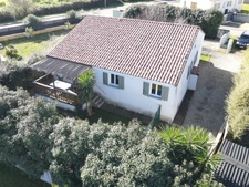 Maison de plain-pied de 144 m2 au total, 2 maisons indépendantes, jardins, terrasses, parking, sans vis-à-vis et proche des commerces à FOLELLI, Haute Corse (20)