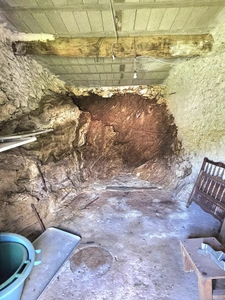 Deux maisons de village en pierre, 150 m2 à rénover avec jardin et caves aménageables à SAN LORENZO, HAUTE CORSE (20)
