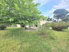 A vendre maison de vacances traversante de 31m2, dans une résidence en bord de mer avec piscines, activités et restaurant à Castellare di Casinca (HAUTE CORSE)