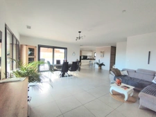 Maison 5 pièces – 120 m² habitables – Vue mer – Piscine - Garage de 136 m2 à FOLELLI, Penta di Casinca (Haute-Corse)