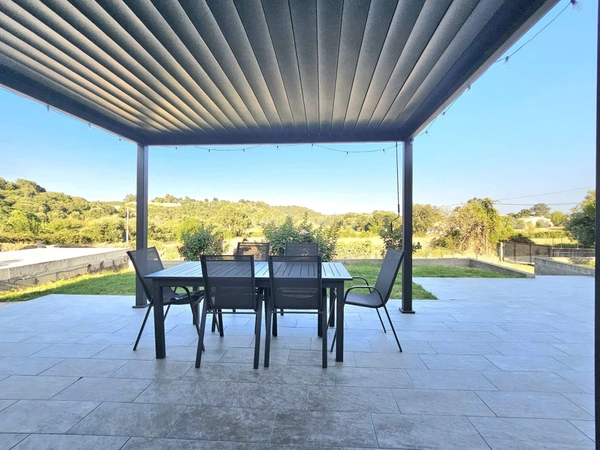 Maison 5 pièces de 167 m2, terrain 1280 m2, proche mer à CANALE DI VERDE (HAUTE CORSE)