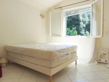 Maison de 156 m2 dont un T3 + piscine + garage avec vue montagne à SAN LORENZO