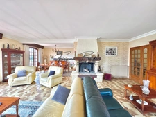 À vendre Villa 7 pièces de 205 m², Terrain 2 700 m², Havre de paix, Folelli, Penta di Casinca, Haute-Corse (20)