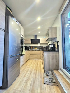 Appartement T3 de 73m2, rénové et fonctionnel, vue mer à Pietranera, SAN MARTINO DI LOTA (20200)