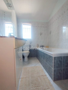 Maison de 156 m2 dont un T3 + piscine + garage avec vue montagne à SAN LORENZO