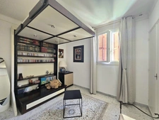 Bel appartement lumineux T5 de 134 m2, 4 chambres, 2 salles d'eau au centre de BASTIA (20200)